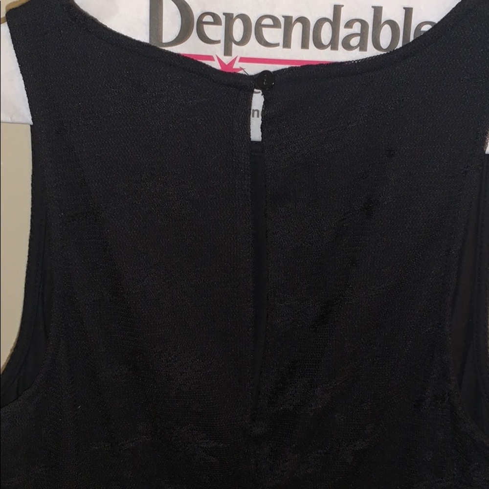 Dress - Picture 3 of 3